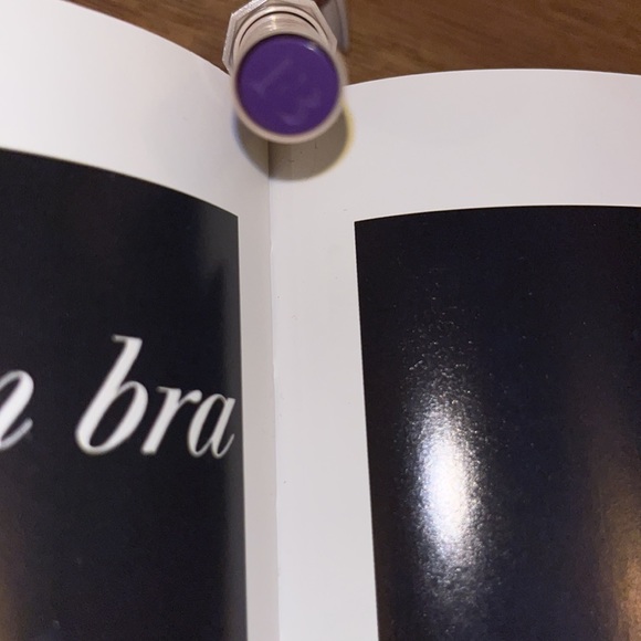 👄🟣👄 •💎💄 Fenty Beauty💄💎• 🟣👄🟣 Purple Vibes - Picture 8 of 8